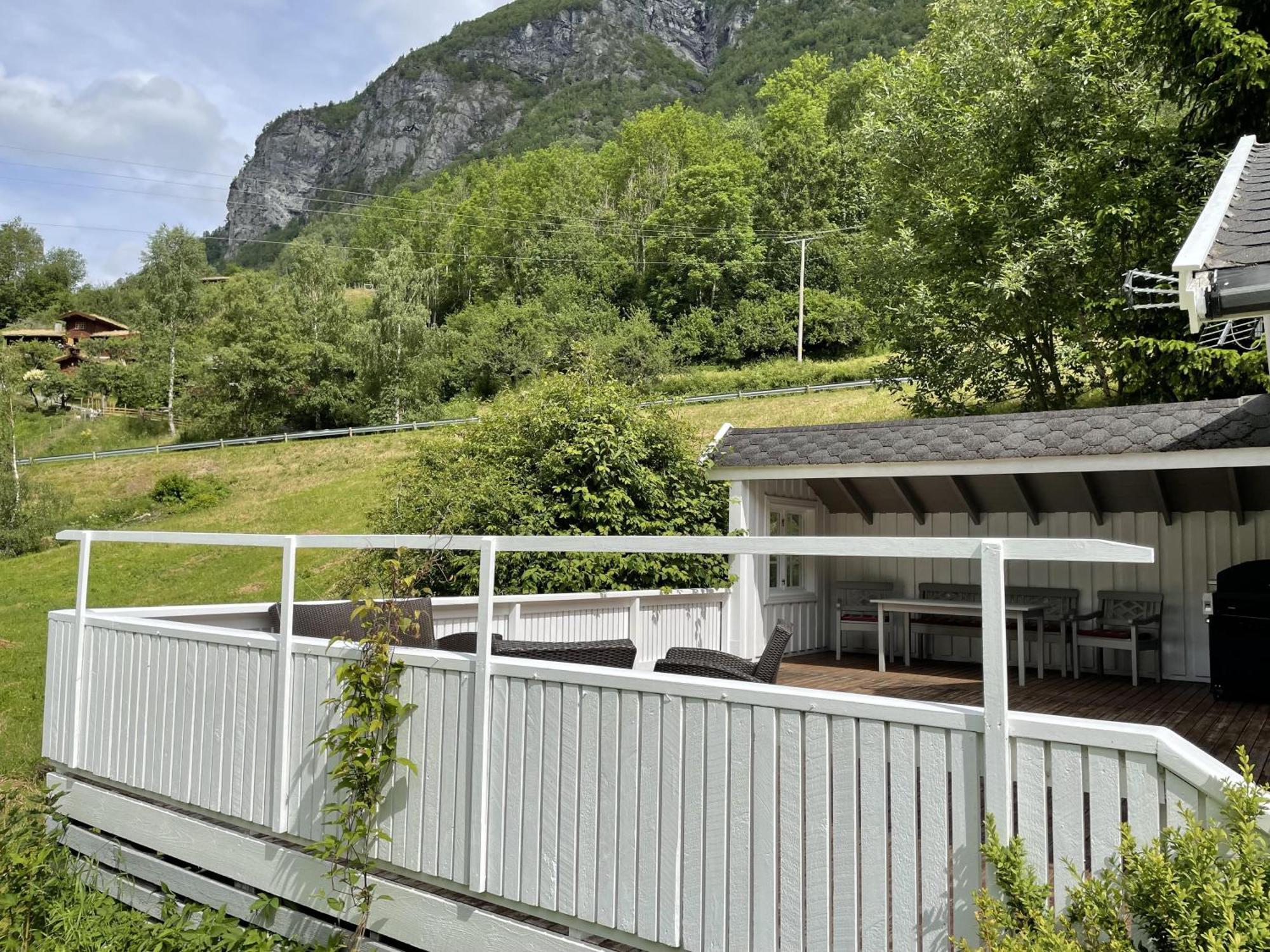 Dalhus - House With Jacuzzi Villa Norddal Екстериор снимка