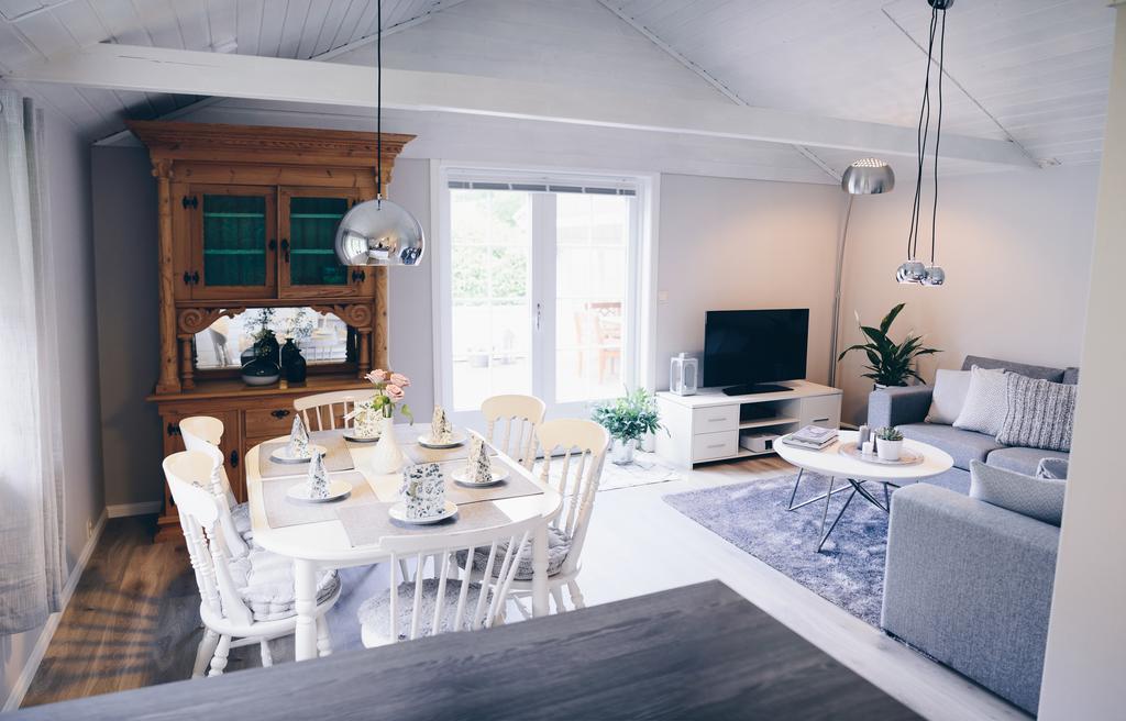 Dalhus - House With Jacuzzi Villa Norddal Екстериор снимка