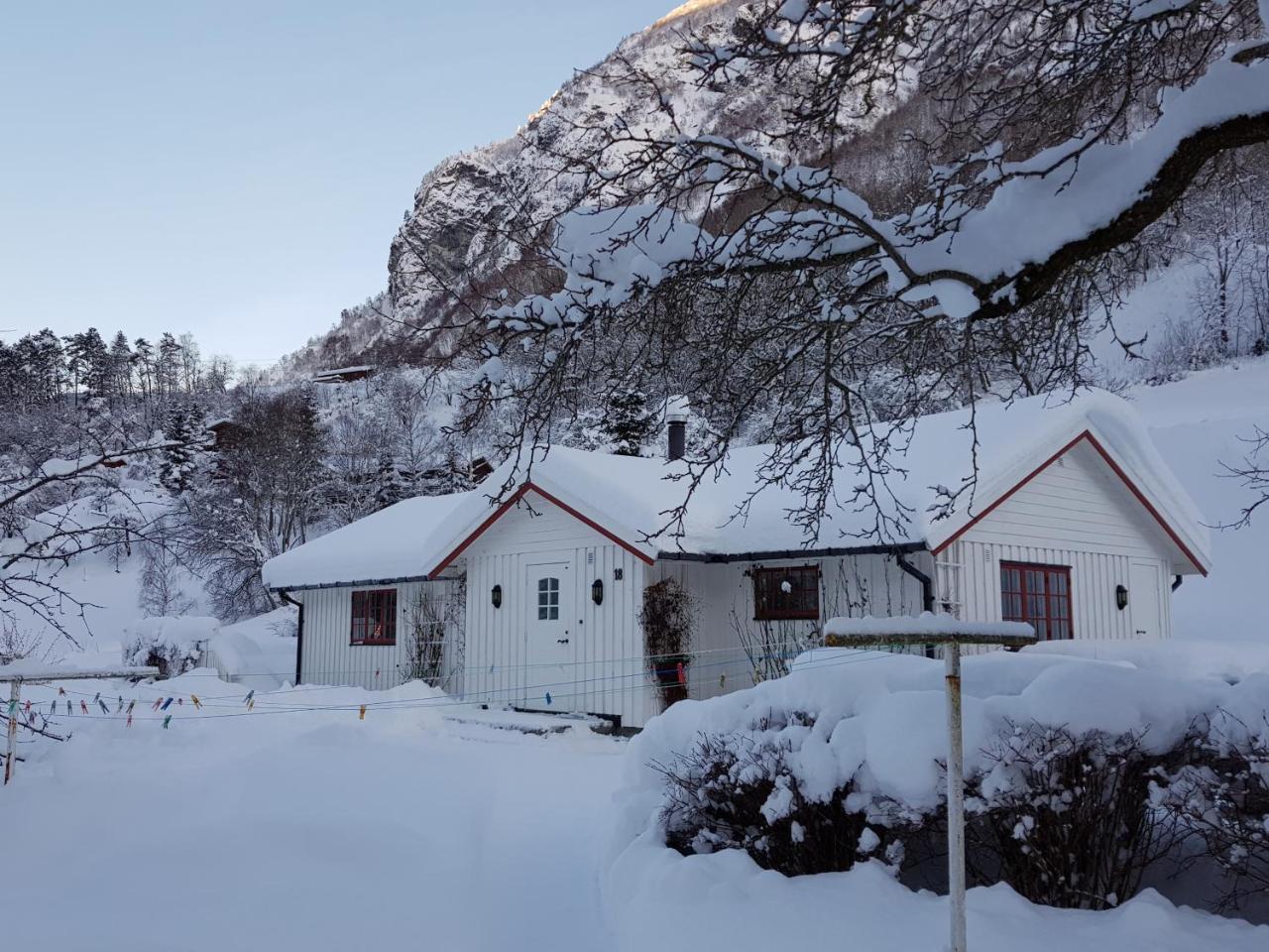 Dalhus - House With Jacuzzi Villa Norddal Екстериор снимка